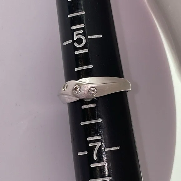 Solid 14K White Gold Natural Round Cut Natural Diamond Trio Modern Ring